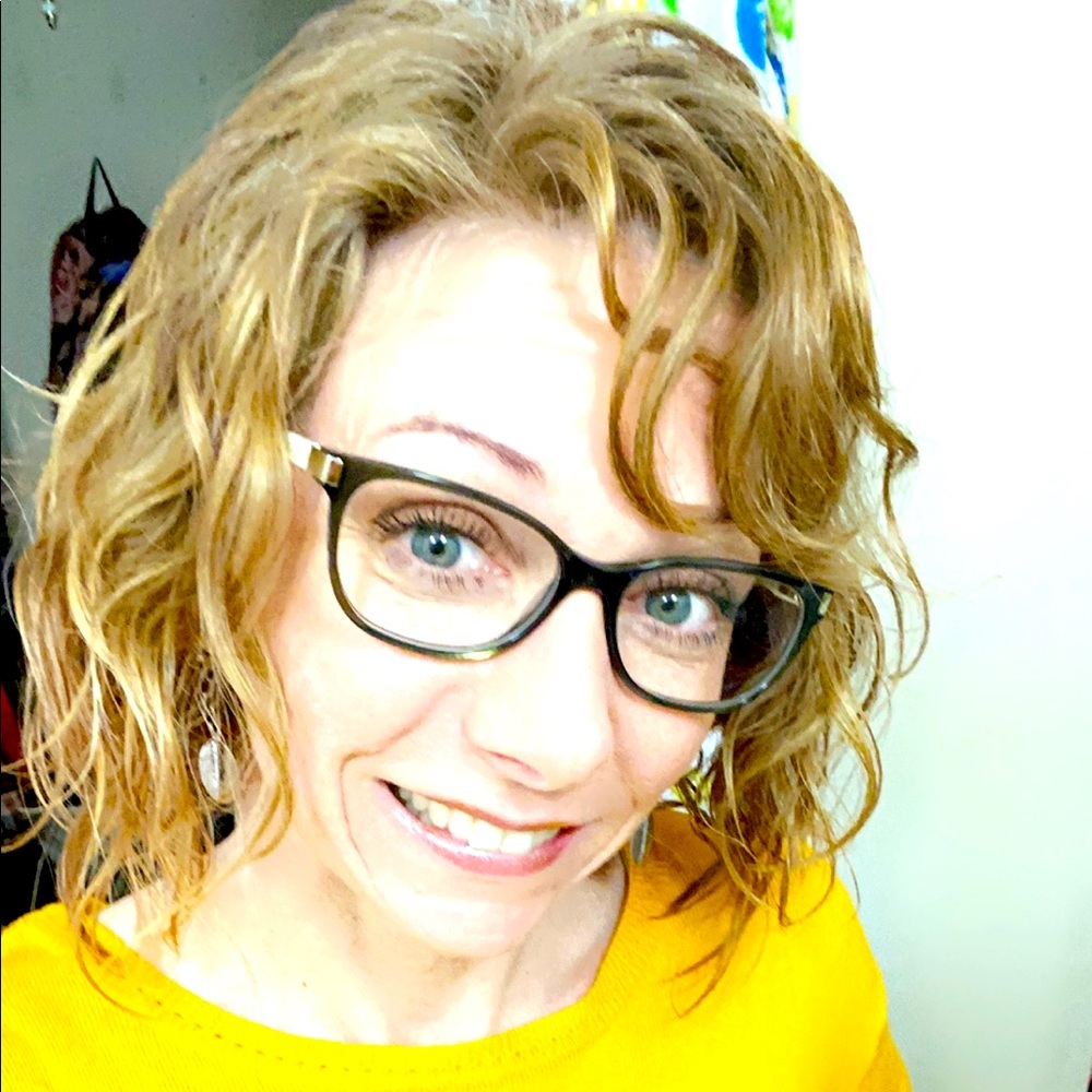 Meet your Posher, Kasey